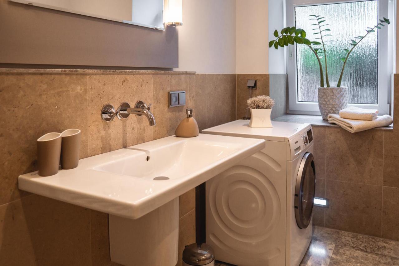 Athome Ihr Apartment Chemnitz Bagian luar foto