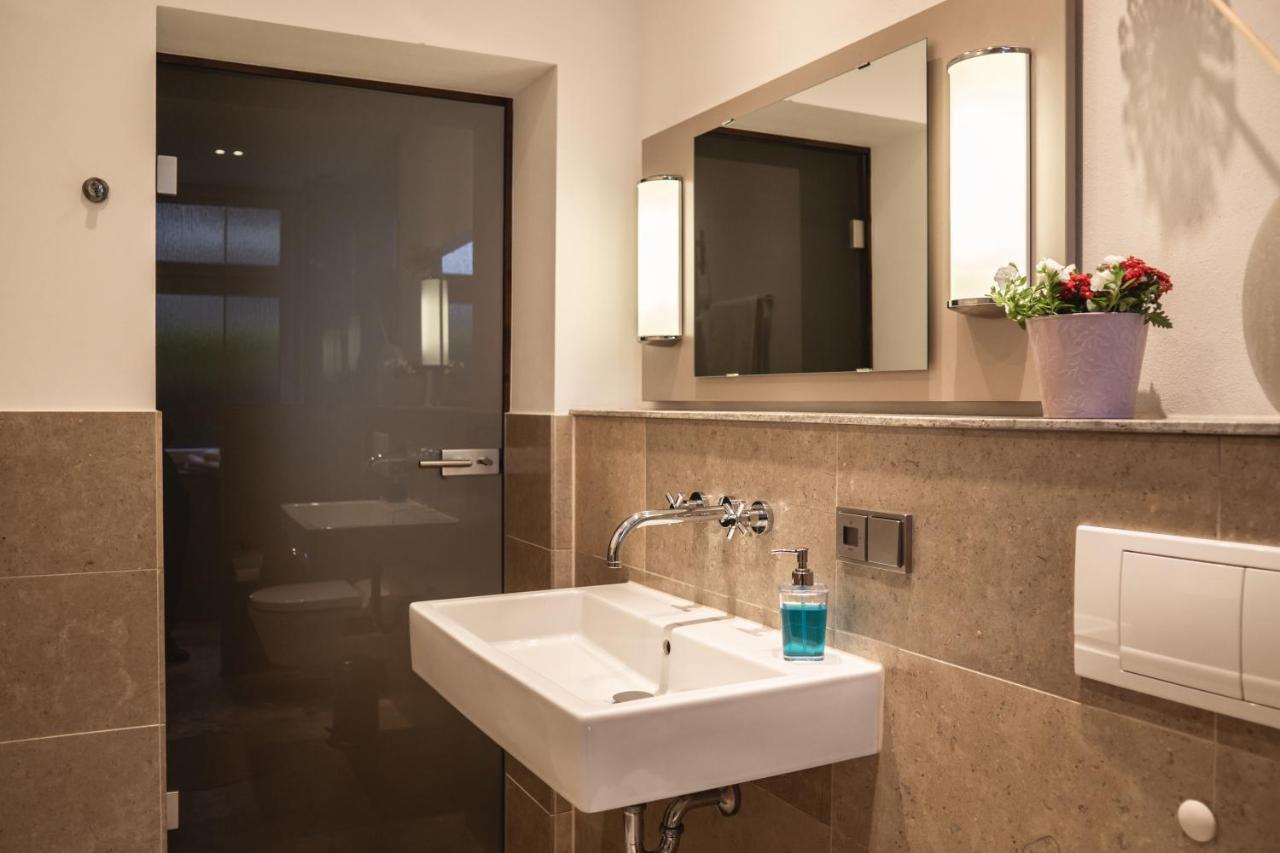 Athome Ihr Apartment Chemnitz Bagian luar foto