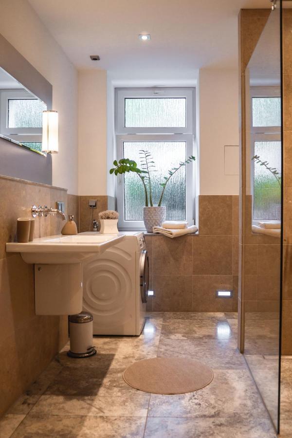 Athome Ihr Apartment Chemnitz Bagian luar foto