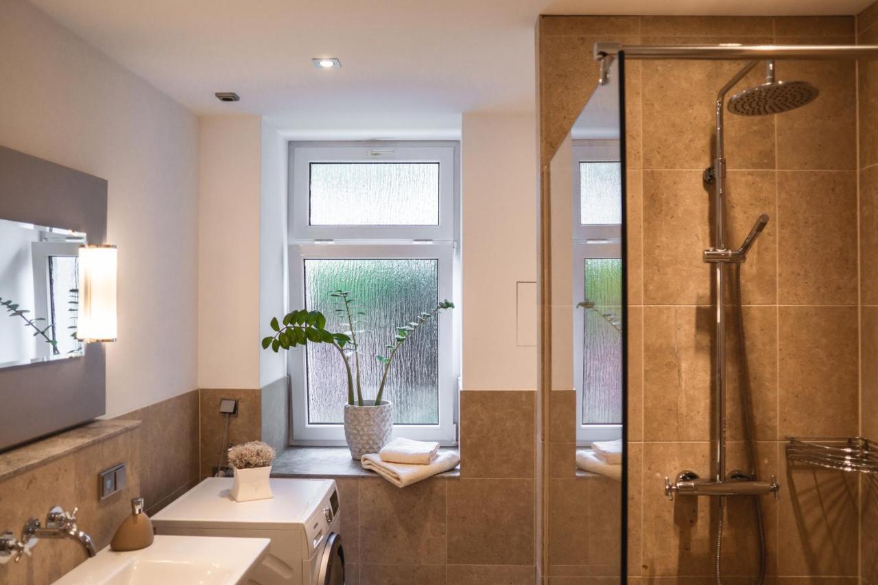 Athome Ihr Apartment Chemnitz Bagian luar foto